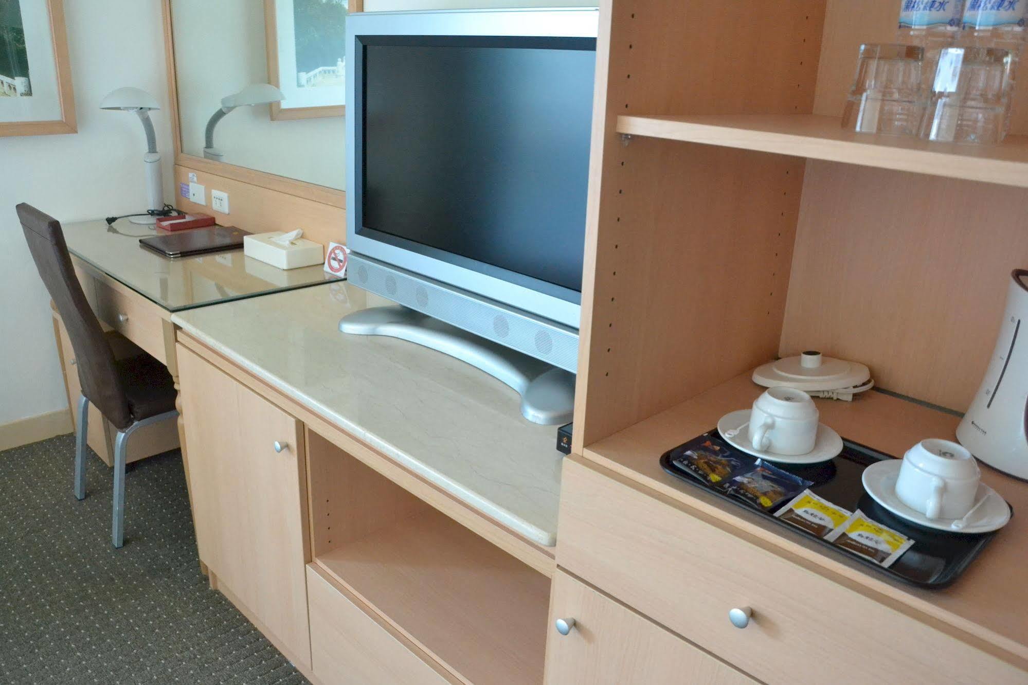 Sendale Tainan Science Park Hotel Xinshi Экстерьер фото