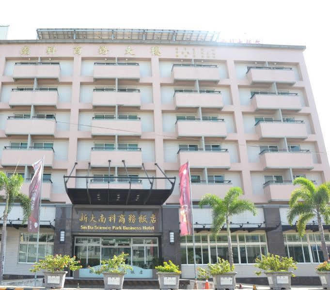 Sendale Tainan Science Park Hotel Xinshi Экстерьер фото